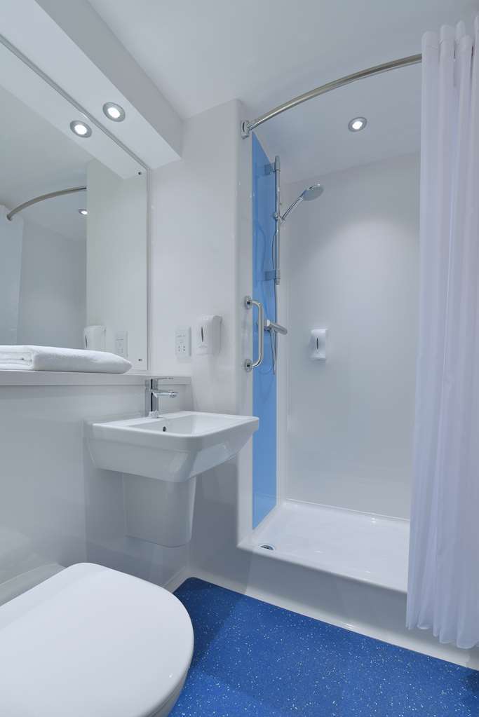 Travelodge York Hull Road Стая снимка